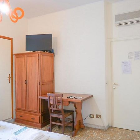 The Condottieri Rooms Рим Экстерьер фото